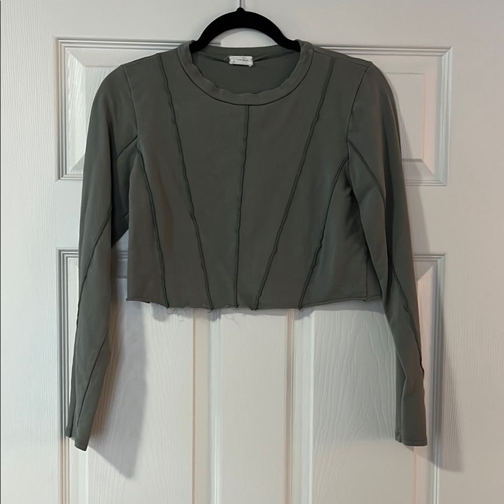 Green Cropped Fitted Long Sleeve Hoodie